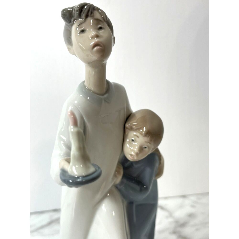Lladro "Not Too Far" Figurine #4874 | Boy + Girl with Candle Retired Spain Vtg